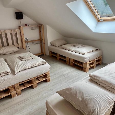 クランスカゴーラSport & Sunny Cosy Alpine Retreatアパートメント エクステリア 写真