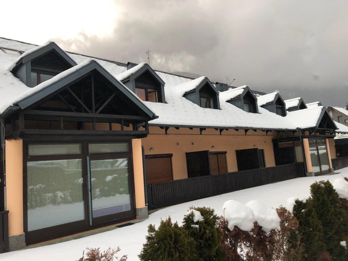 クランスカゴーラSport & Sunny Cosy Alpine Retreatアパートメント エクステリア 写真