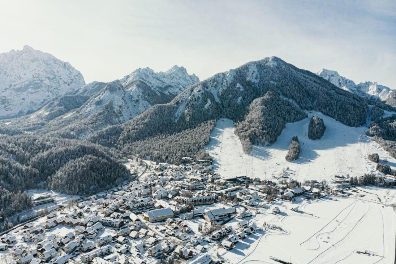 クランスカゴーラSport & Sunny Cosy Alpine Retreatアパートメント エクステリア 写真