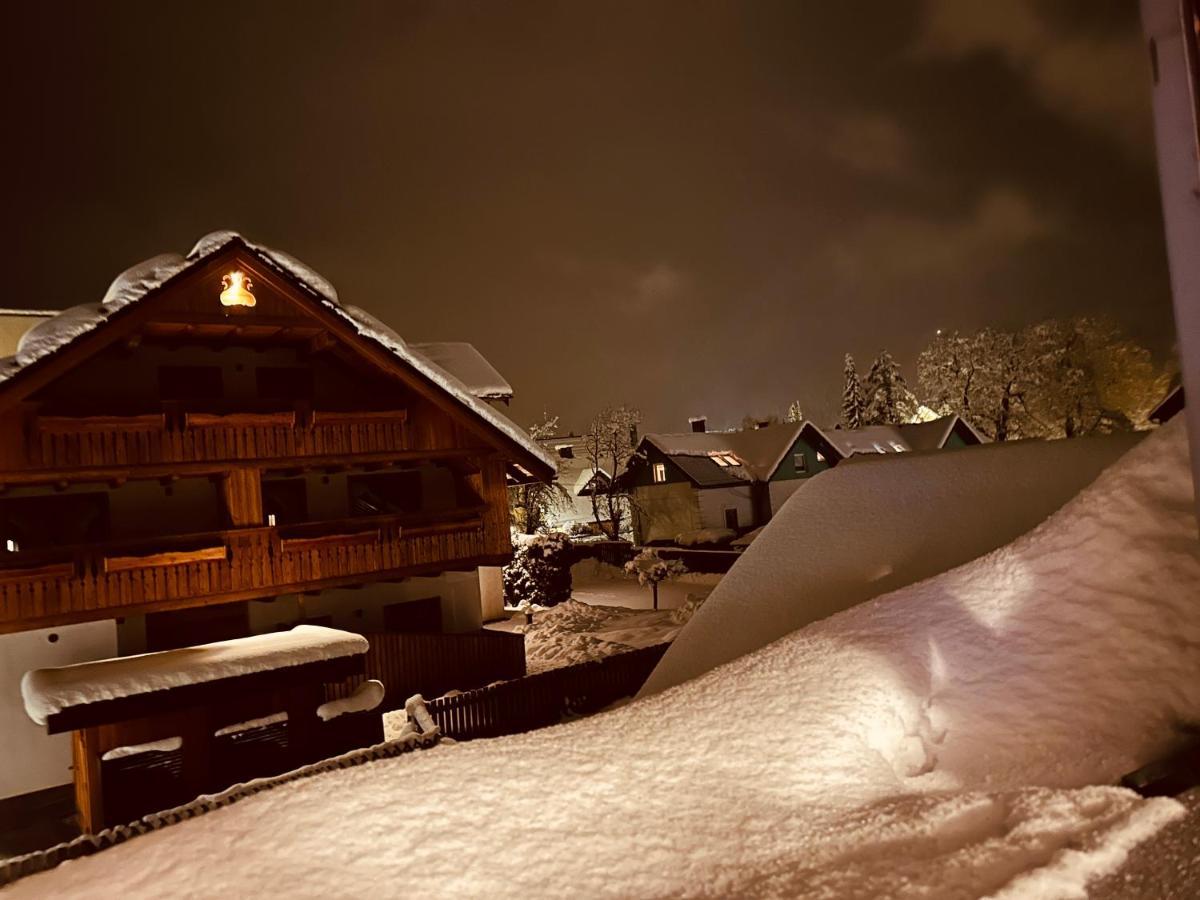 クランスカゴーラSport & Sunny Cosy Alpine Retreatアパートメント エクステリア 写真