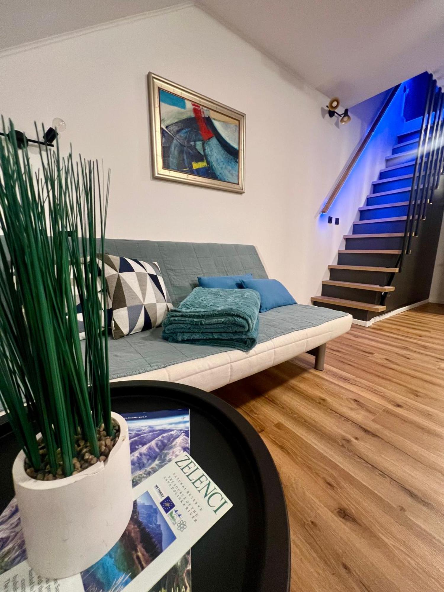 クランスカゴーラSport & Sunny Cosy Alpine Retreatアパートメント エクステリア 写真